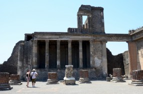 Jüpiter Tapınağının kalıntıları